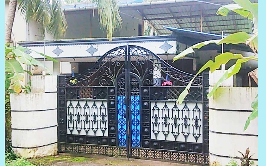 കാഞ്ഞങ്ങാട്ട് ഹണിട്രാപ്പ് എറണാകുളം വ്യവസായിയെ കുടുക്കി ട്രാപ്പ്സുന്ദരി സാജിദ മുങ്ങി