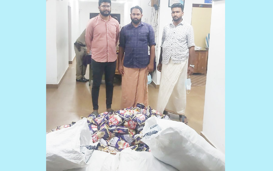 കാഞ്ഞങ്ങാട്ട് നിരോധിത ലഹരി വസ്തു കള്ളക്കടത്തിനിടെ 3 പേർ പിടിയിൽ