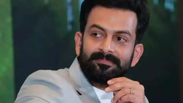 സൂപ്പർസ്റ്റാറുകളായി എന്നുള്ളതല്ല ലാലേട്ടന്റെയും മമ്മൂക്കയുടെയും നേട്ടം: പൃഥ്വിരാജ്