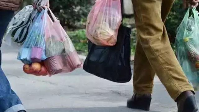 ഒറ്റത്തവണ ഉപയോഗിക്കാവുന്ന പ്ലാസ്റ്റിക്കുകളുടെ ഉപയോഗം നിരോധിക്കാന്‍ ഷാ‍ർജ