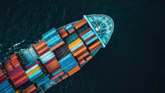 ഗൾഫ് – ഇന്ത്യ എക്സ്പ്രസ് സർക്കുലർ കപ്പൽ സർവീസിന് തുടക്കമായി