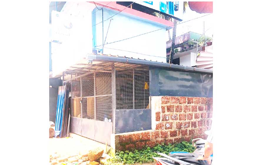 അനധികൃത നിർമ്മാണം പൊളിച്ചു നീക്കാൻ പഞ്ചായത്തിന്റെ അന്ത്യശാസനം